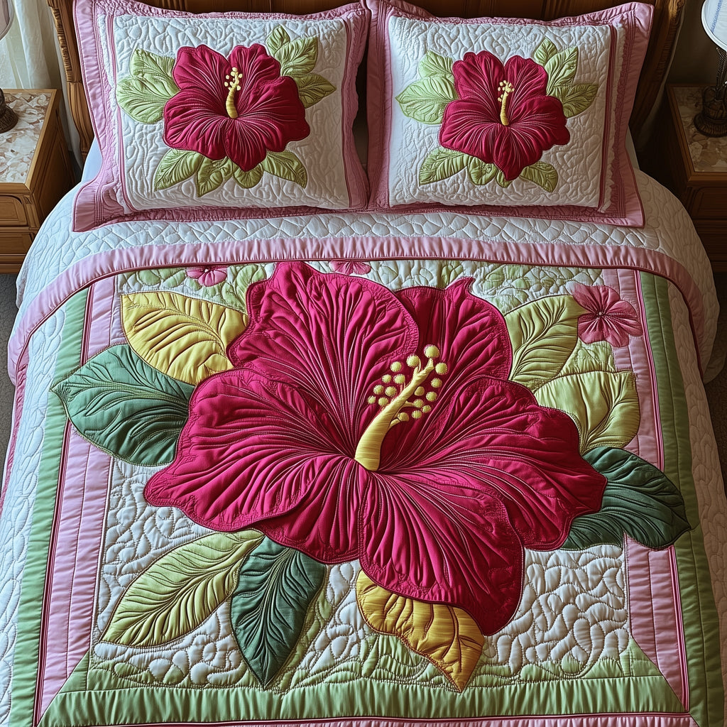 Hibiscus Charm 3-Piece Quilted Bedding Set GFTONL3141